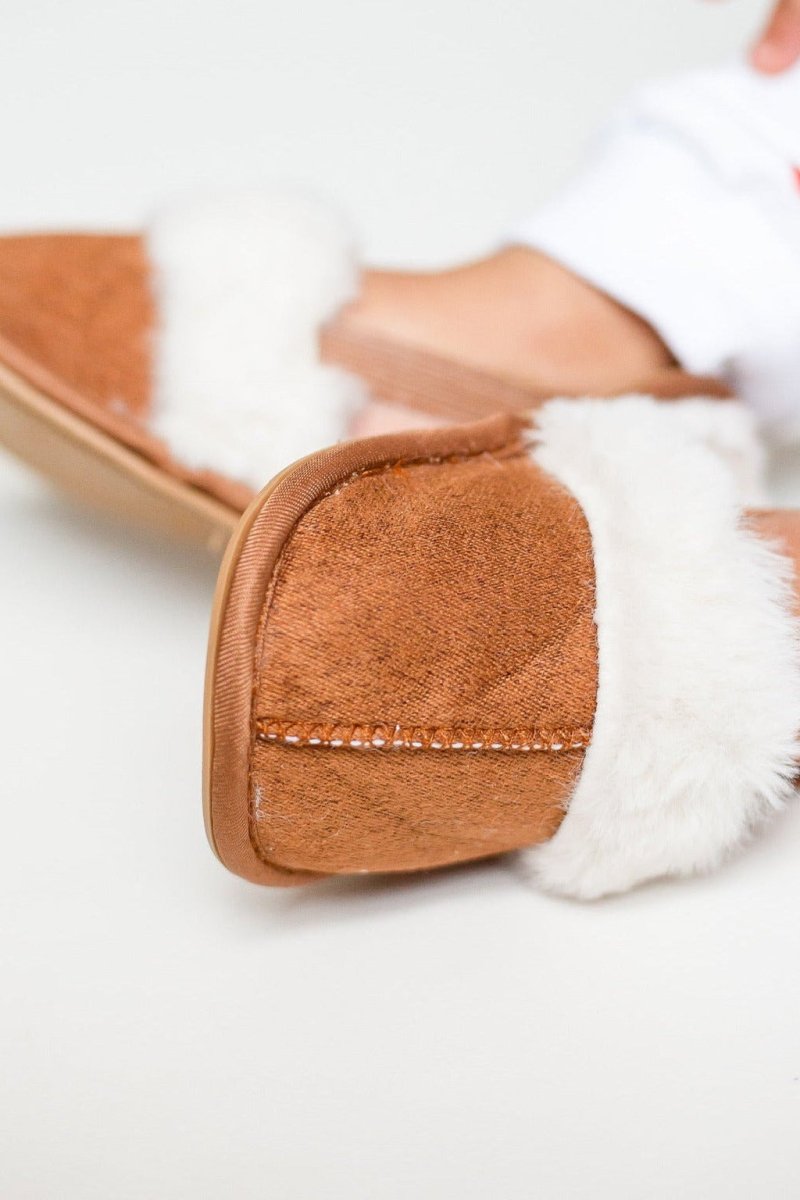 Cozy Crew Club - Fur Slippers for Babies & Toddlers - Beige, Brown or Pink