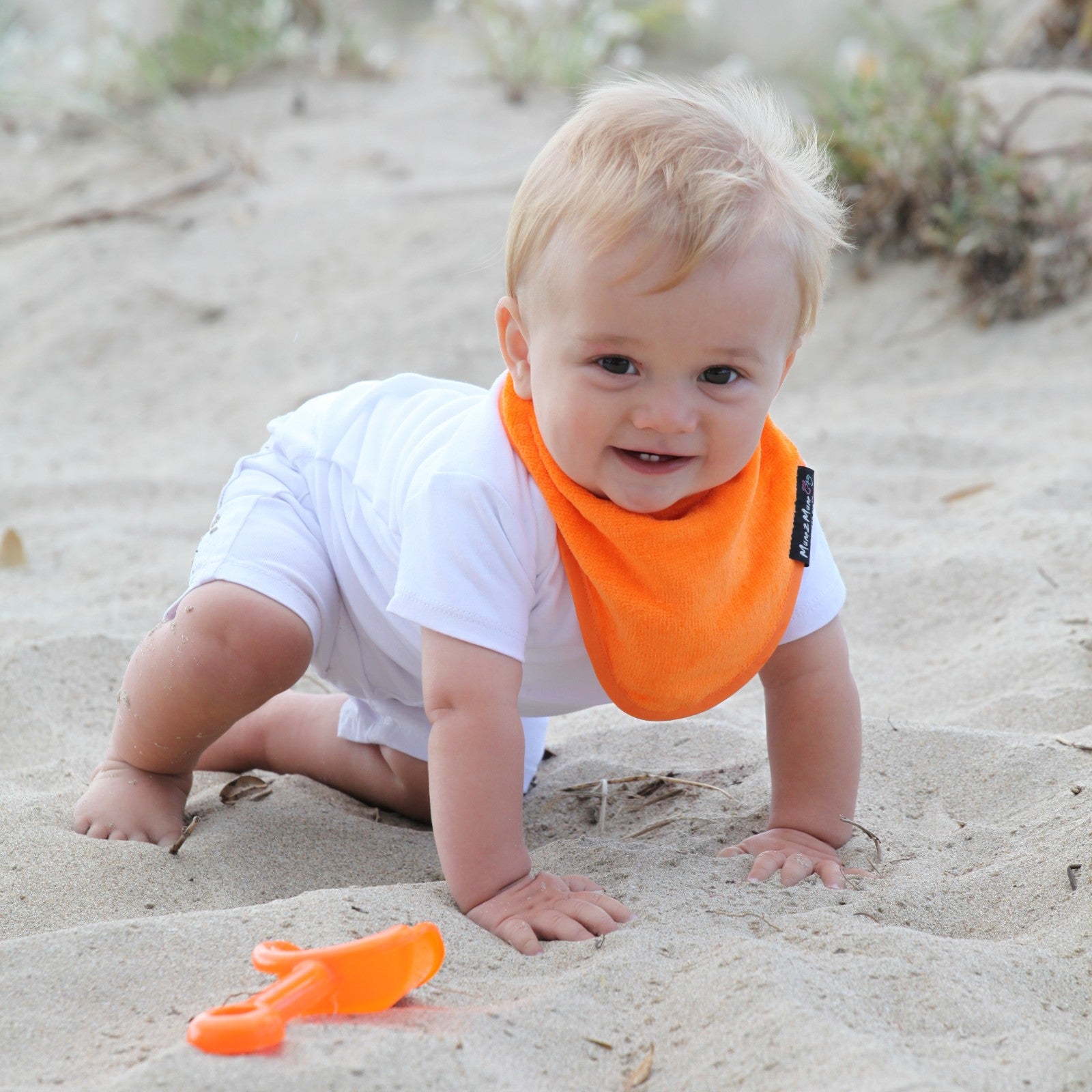 Babero Wonder estilo bandana Mum 2 Mum - 22 colores