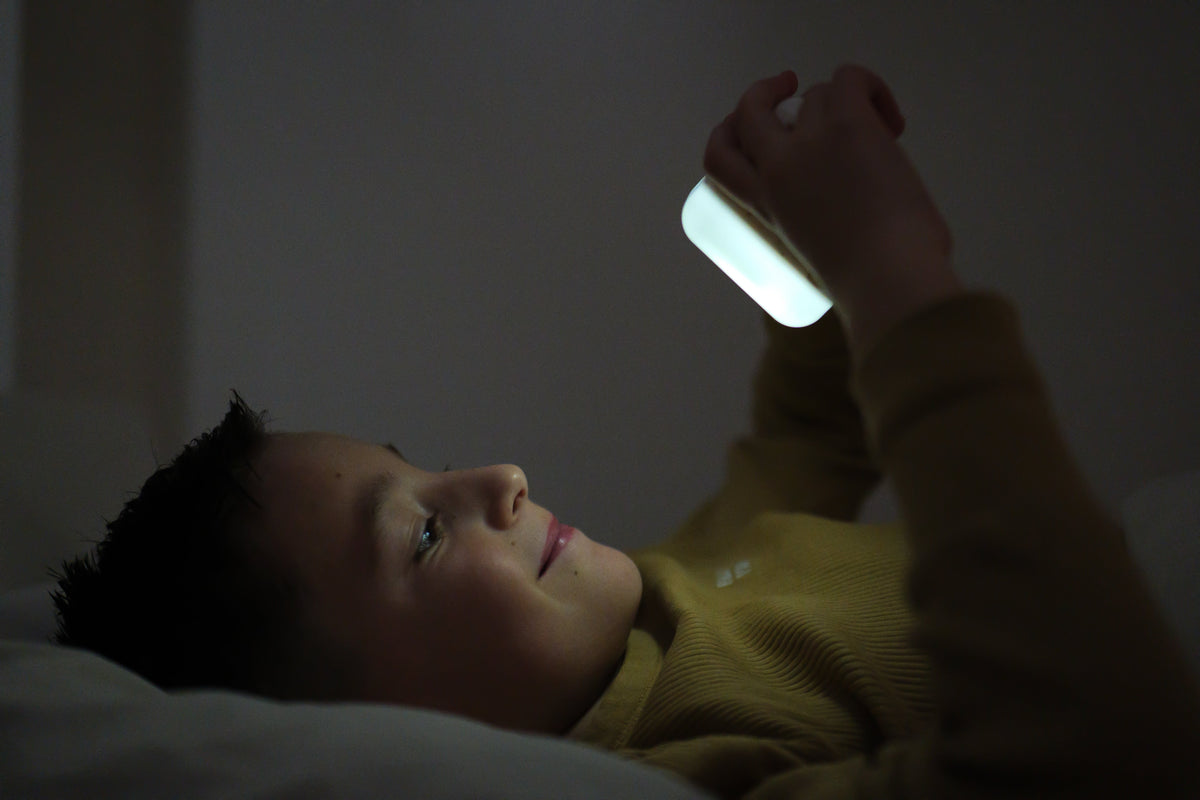 Cloud B Cube B Portable Nightlight - Finley Fawn