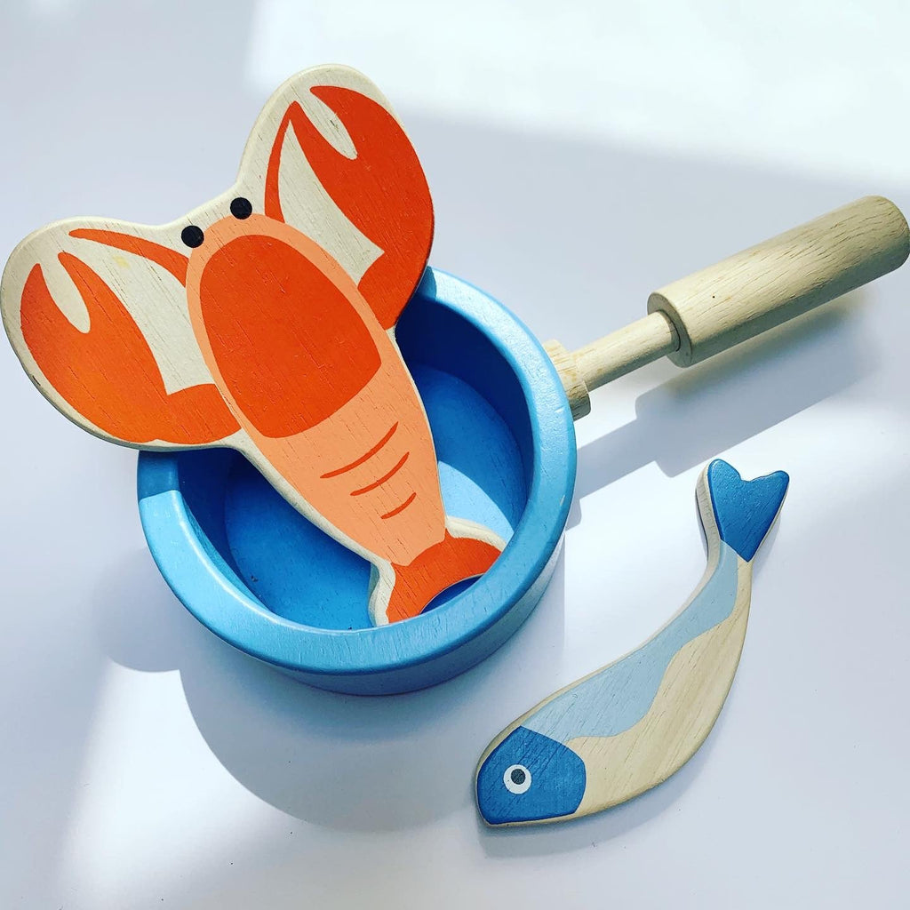 Tender Leaf Toys Wooden Seafood with Basket