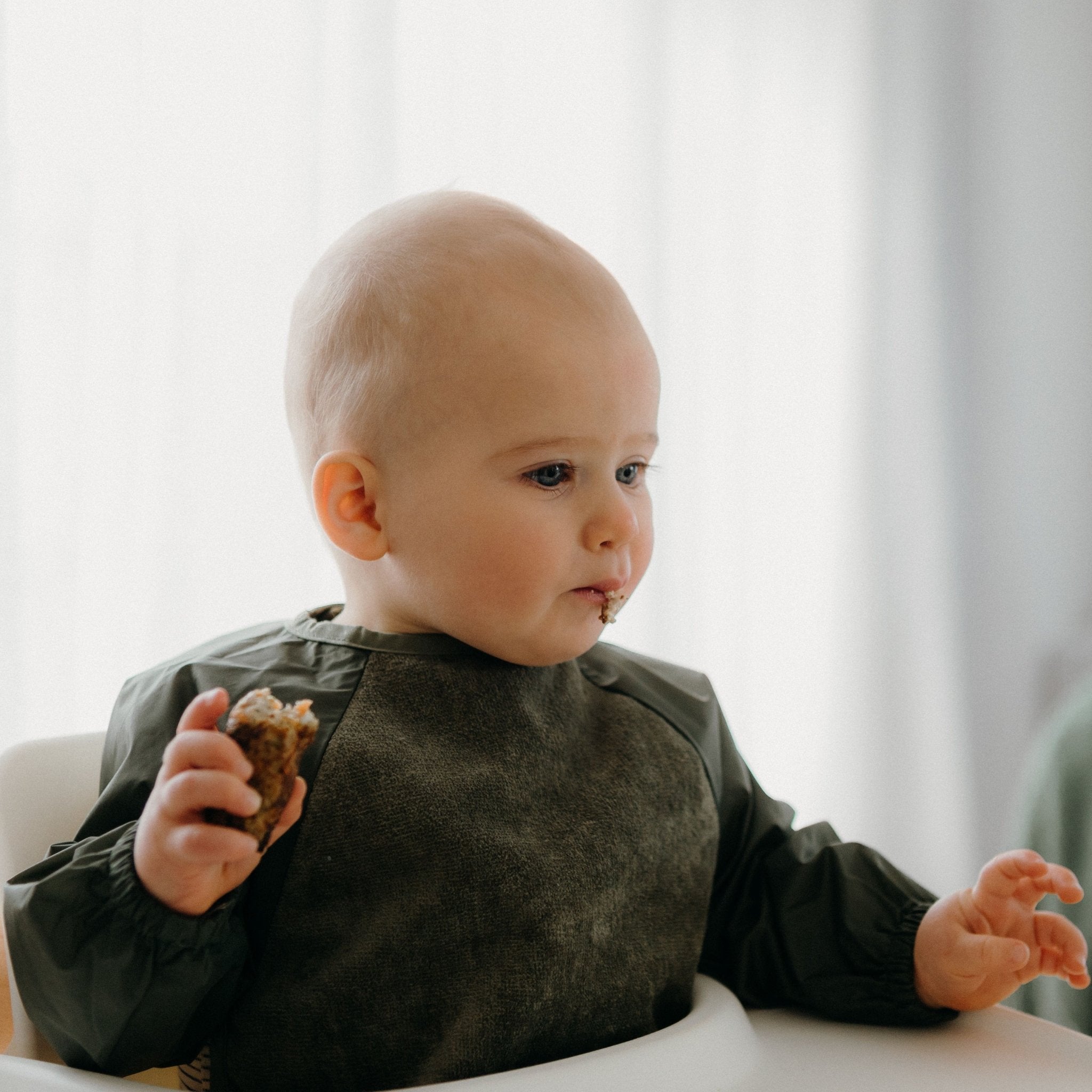 2 PACK - Mum 2 Mum Long Sleeved Wonder Bibs SMALL - EARTH TONES - Baby&More