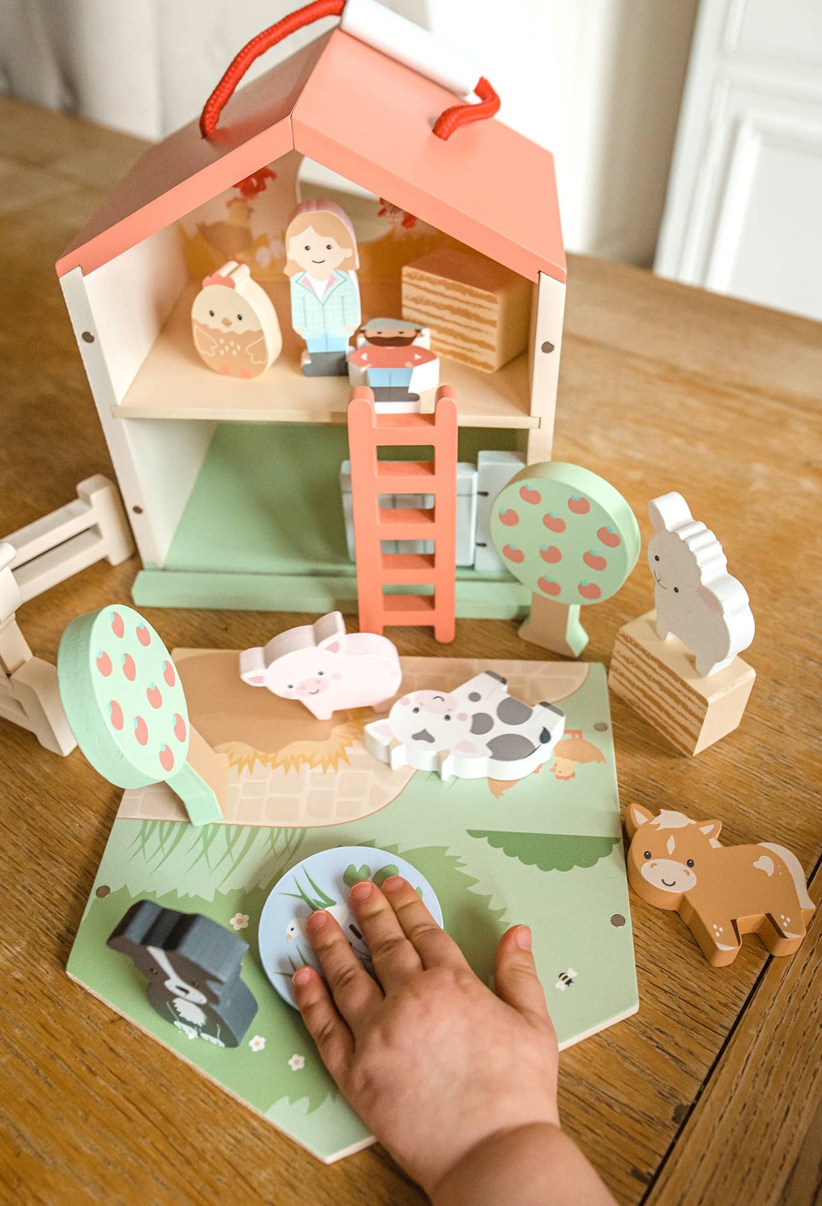 Orange Tree Toys - Farmyard Play Set