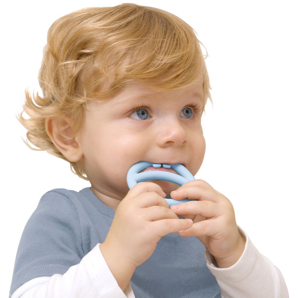 MOLUK Nigi, Nagi & Nogi Teether and Sensory Pastel Colour Set