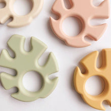 Silicone Leaf Teethers - Five Natural Colours