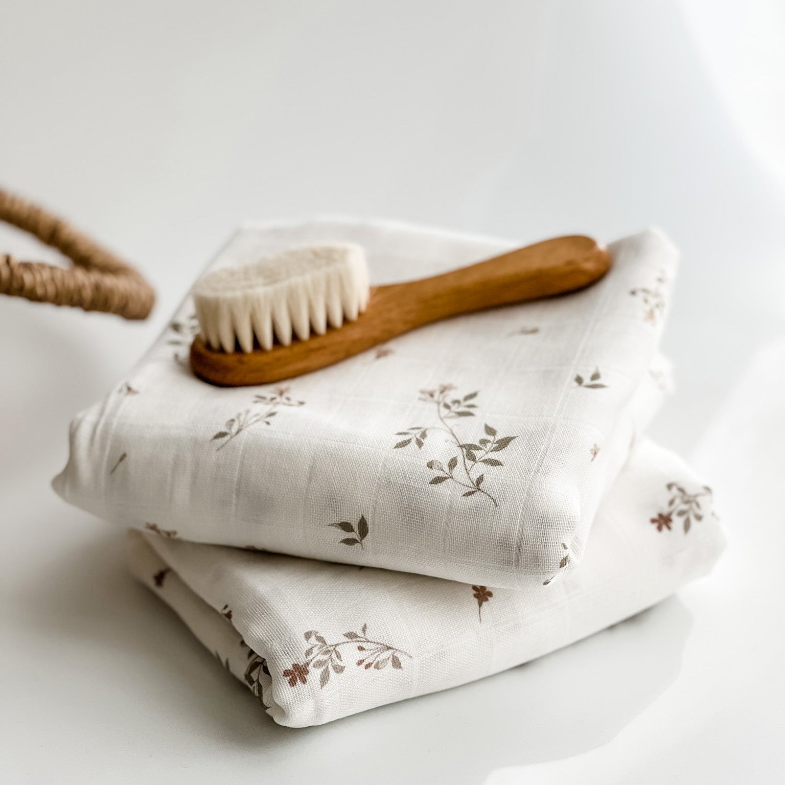 Norishor - Muslin Swaddle Blanket - Jasmine