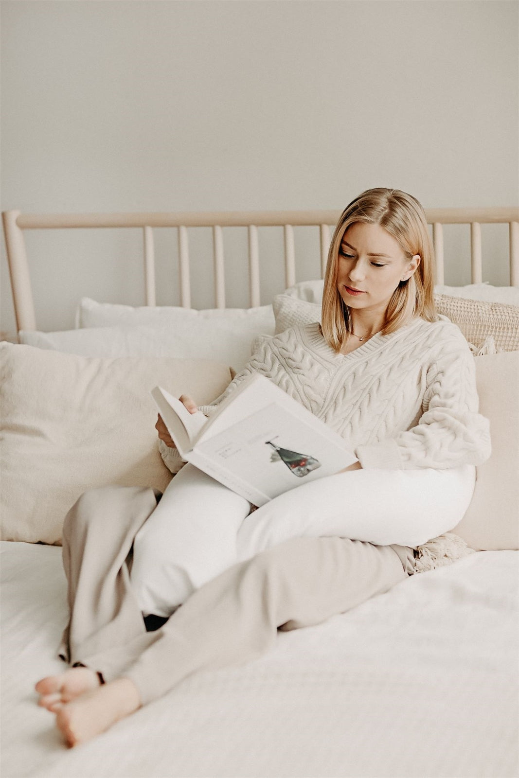 Noordi 2 in 1 Deluxe Baby Nest & Maternity Pillow with Silver-Ion Cotton - White