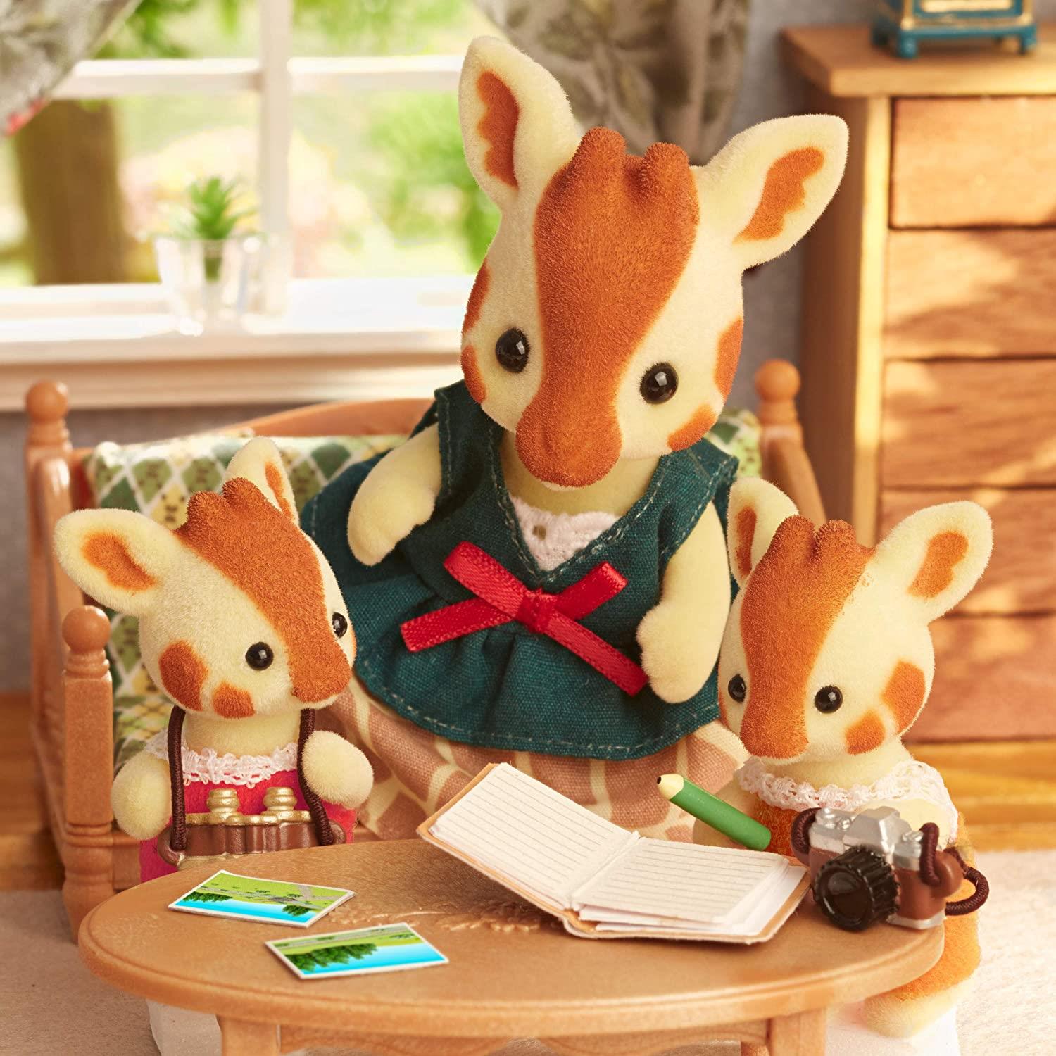 Sylvanian Families - Highbranch Giraffe Family