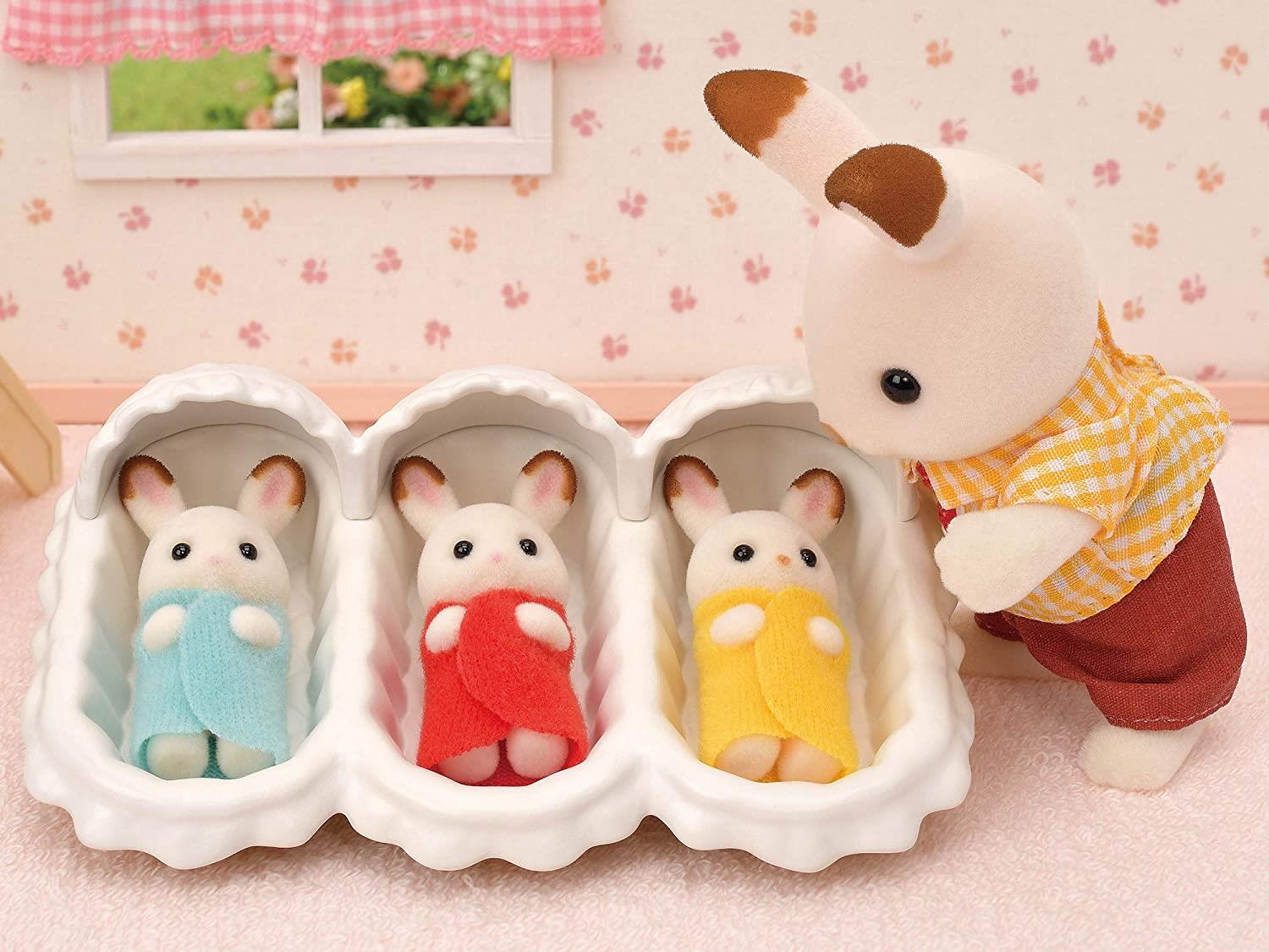 Sylvanian Families - Chocolate Rabbit Triplets Care Set