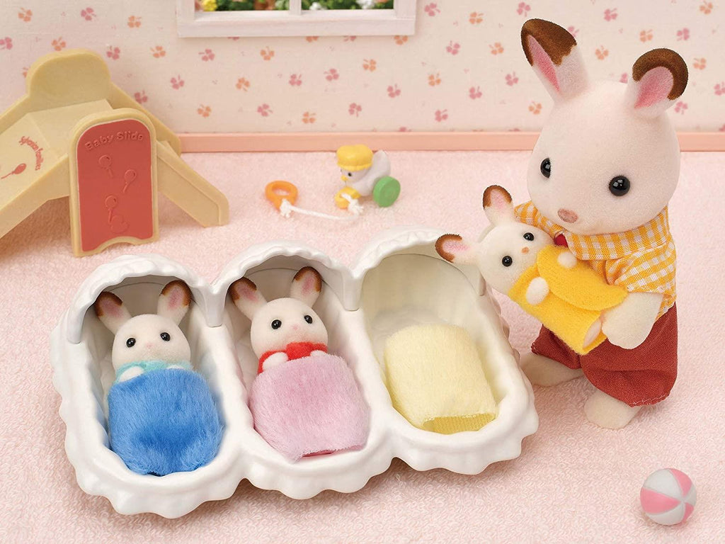 Sylvanian Families - Chocolate Rabbit Triplets Care Set