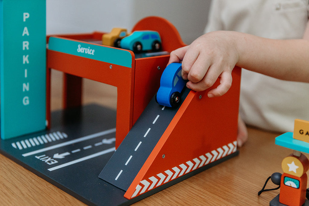 Wooden Play Gas Station