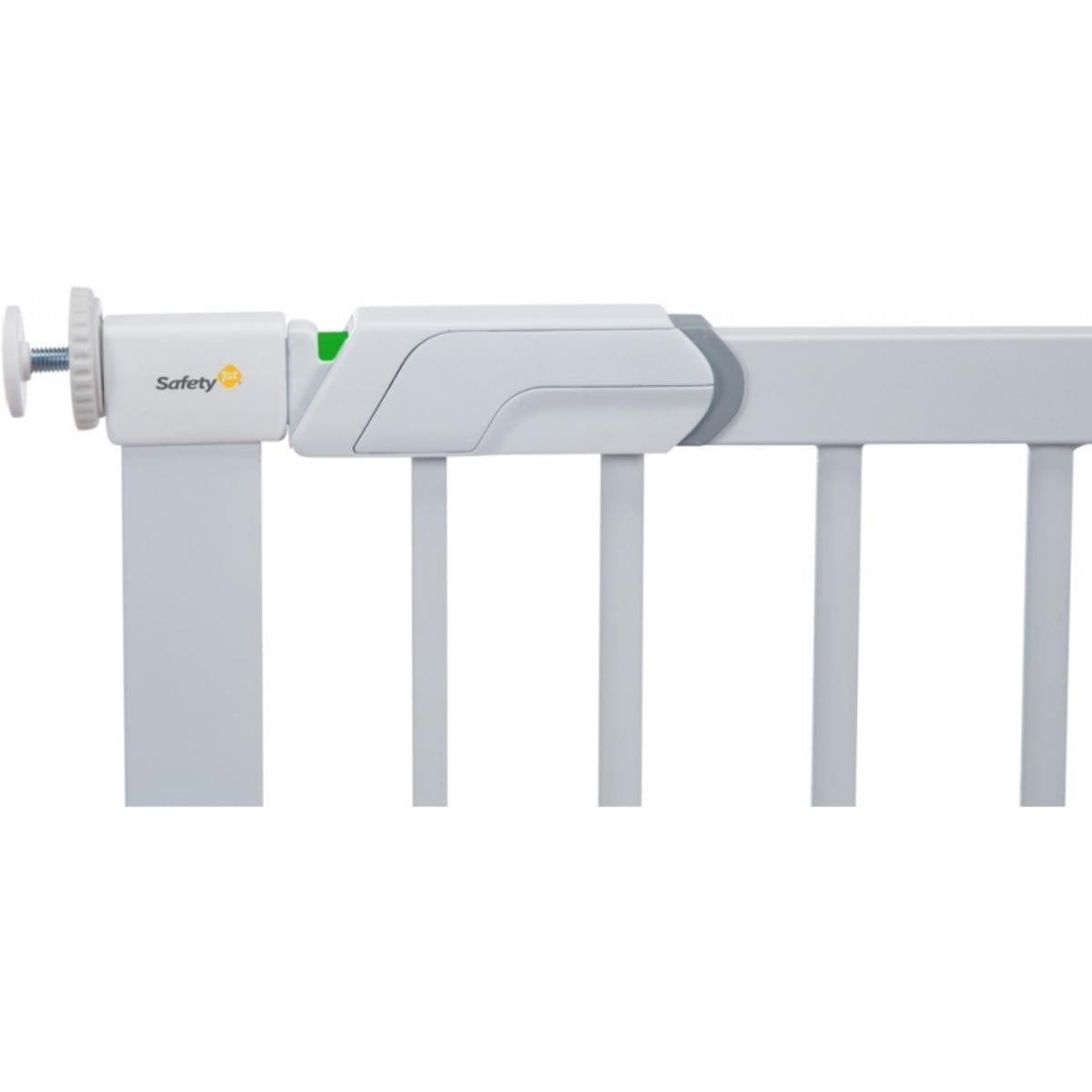 Safety 1st Flat Step Pressure Gate - 73 - 80cm