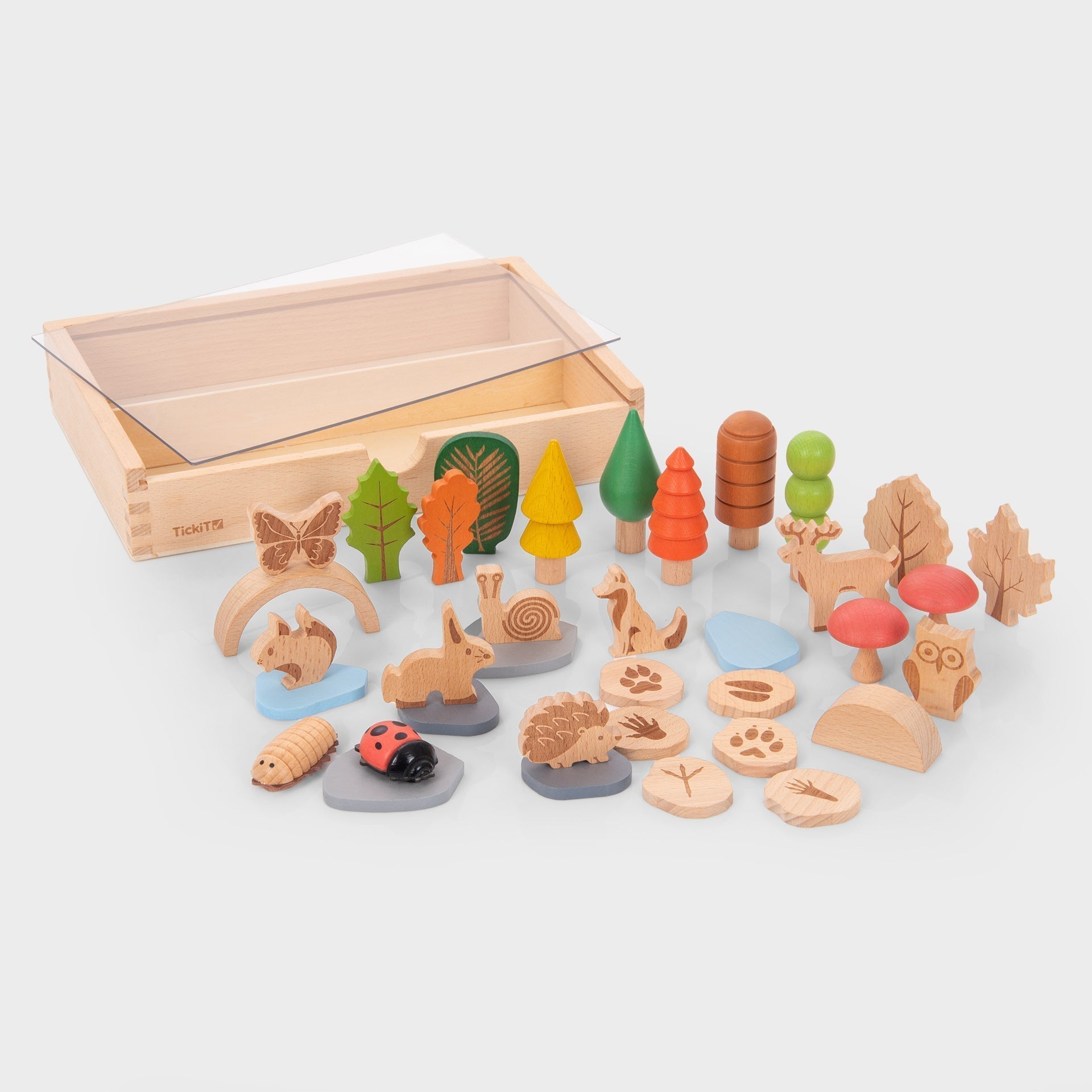 Woodland Trail Set with Trees, Leaves & Animals