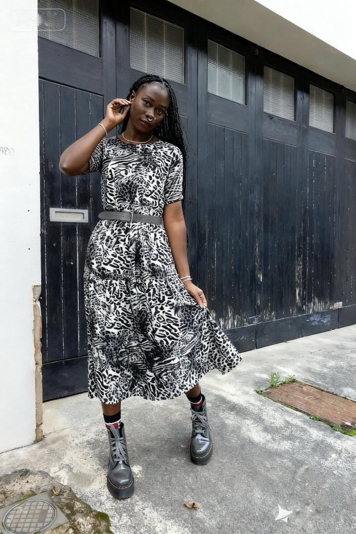 The Midi Breastfeeding Dress - Grey Leopard