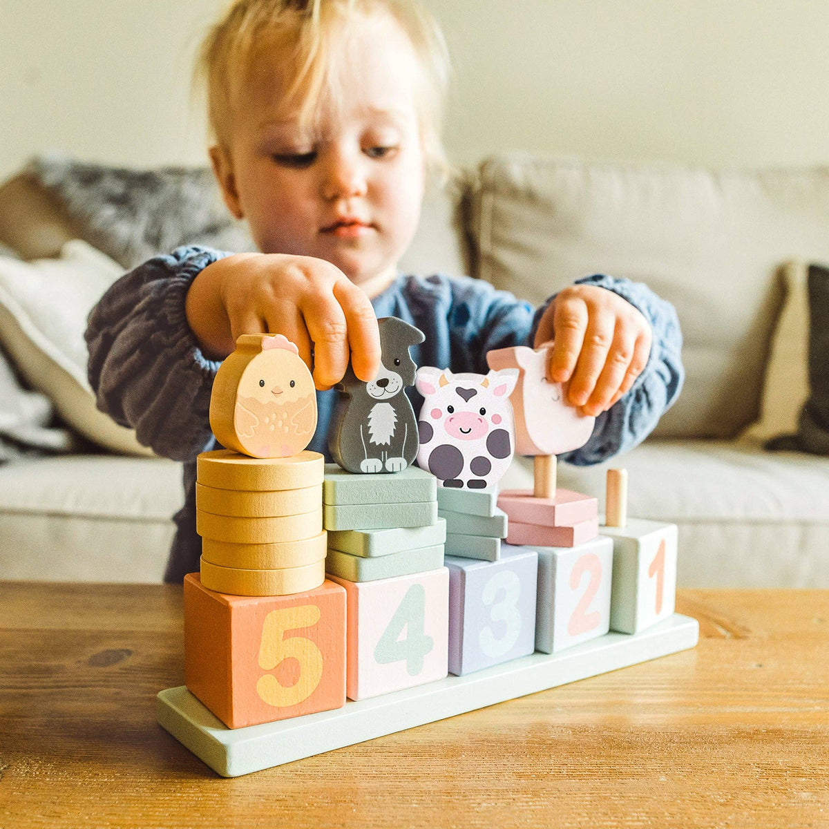 Orange Tree Toys - Farmyard Wooden Animal Counting Game