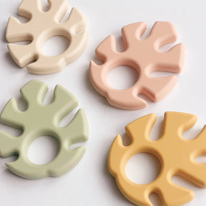 Silicone Leaf Teethers - Five Natural Colours