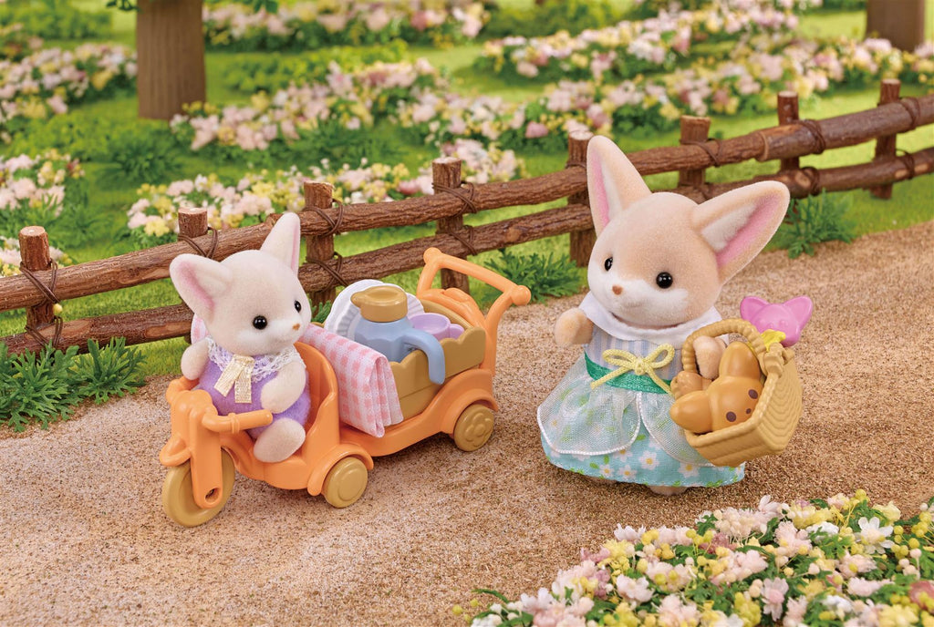 Sylvanian Families - Sunny Picnic Set Fennec Fox Sister & Baby