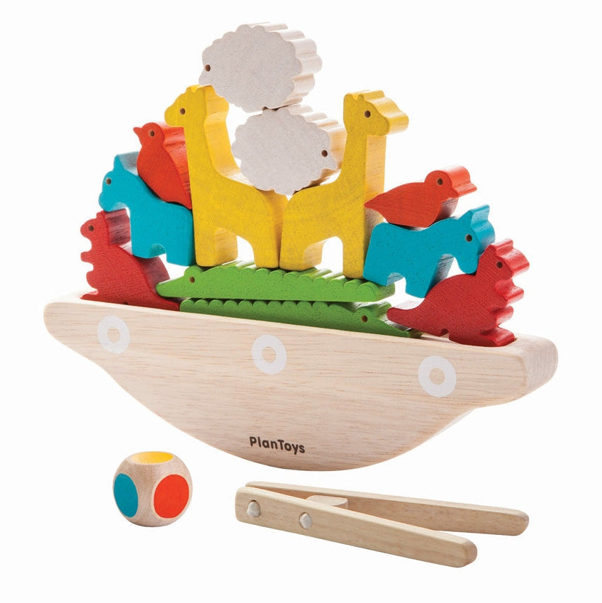 PlanToys Balancing Boat Game