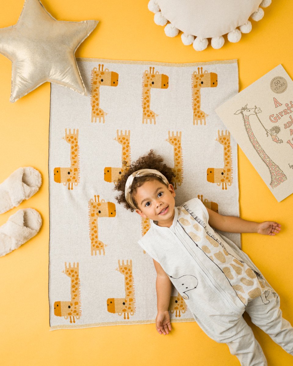 Bizzi Growin Baby Blanket - Gilbert Giraffe
