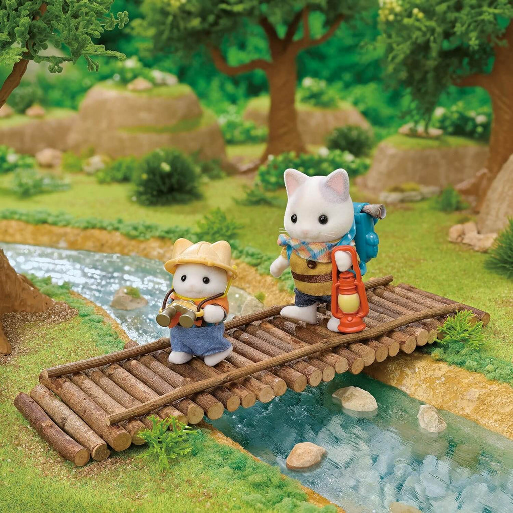 Sylvanian Families - Exciting Exploration Set with Latte Cat Siblings