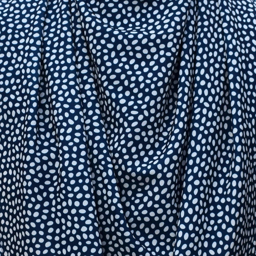Pashmina Scarf Style Clothing Protector - Navy Dot