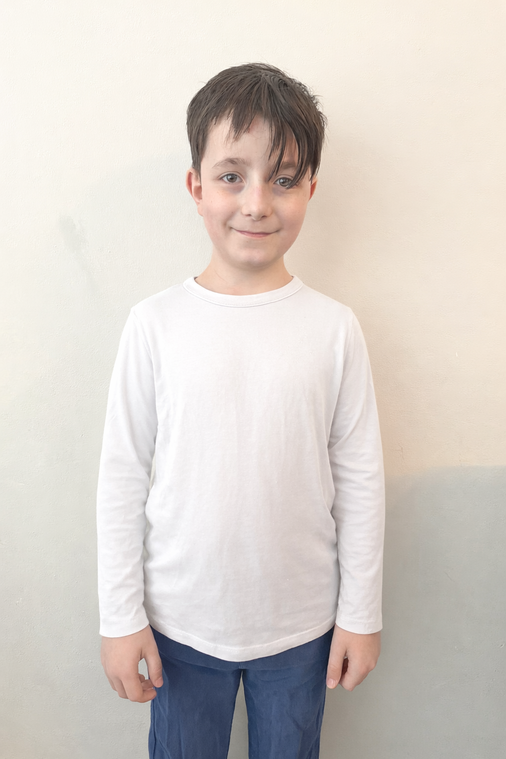 Kids Fidget-T – Long Sleeved – Sensory Clothing with built-in pop fidgets