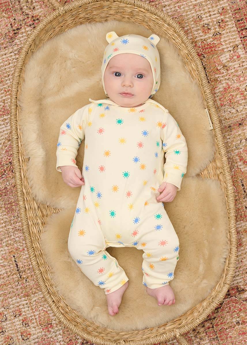 The bonniemob Organic Cotton Rainbow Baby Playsuit & Muslin Swaddle Blanket Gift Box