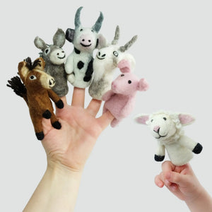 Barnyard Buddies Mobile with FREE Finger Puppet