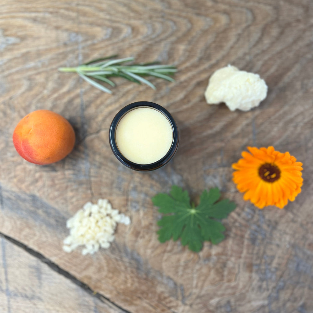 Lyonsleaf Mane Tamer