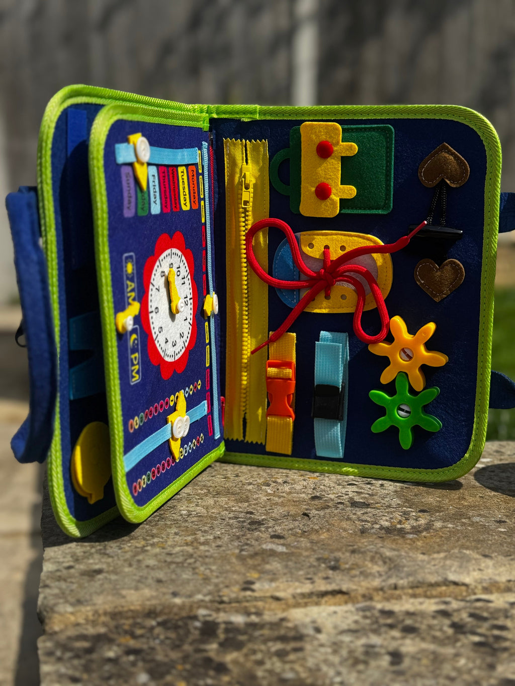 BusyNest – Sensory Play Board