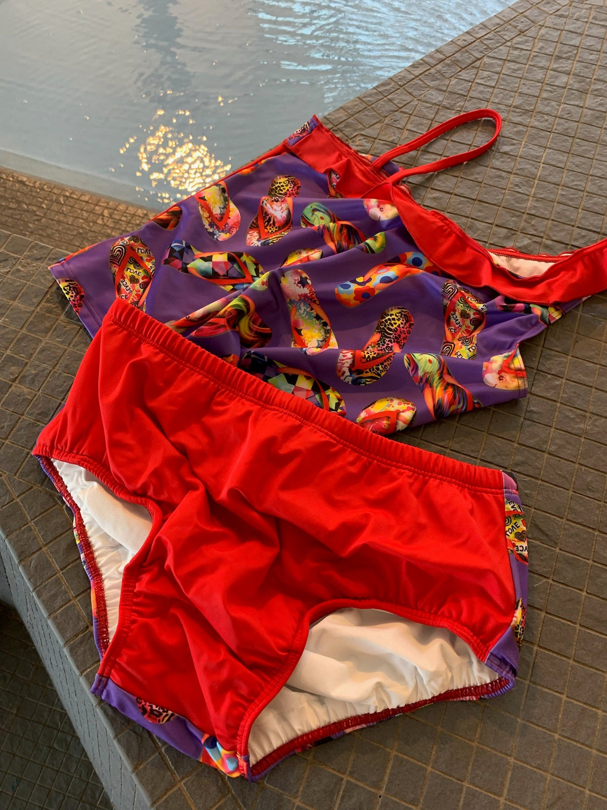 Kes Vir Girl's Flipflop Tankini with Briefs