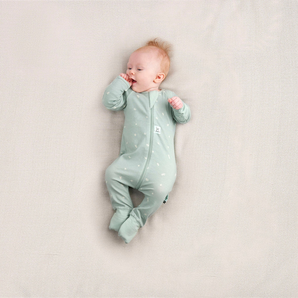 ergoPouch - Organic Layers Long Sleeve Babygrow Sleepsuit Sage - Mild 0.2 TOG