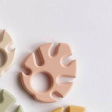 Silicone Leaf Teethers - Five Natural Colours