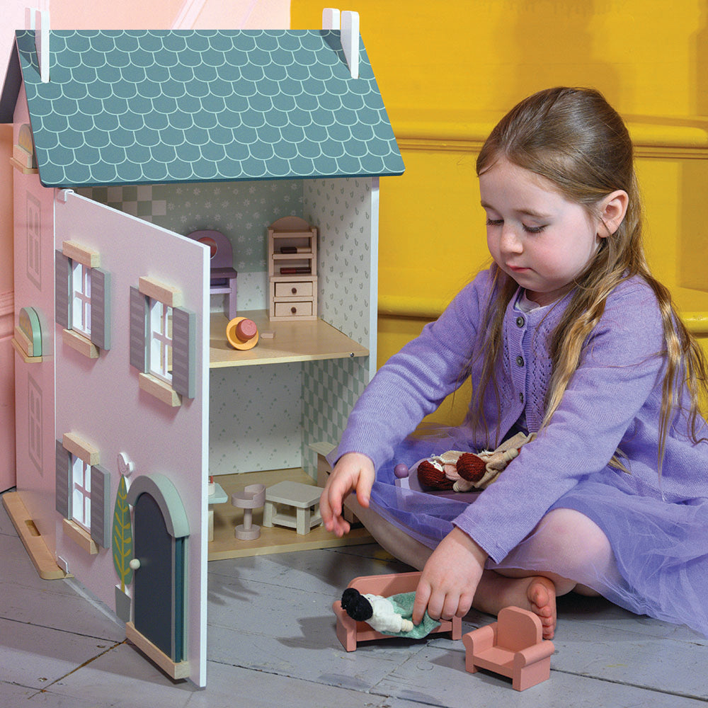 Mentari Willow Dolls House