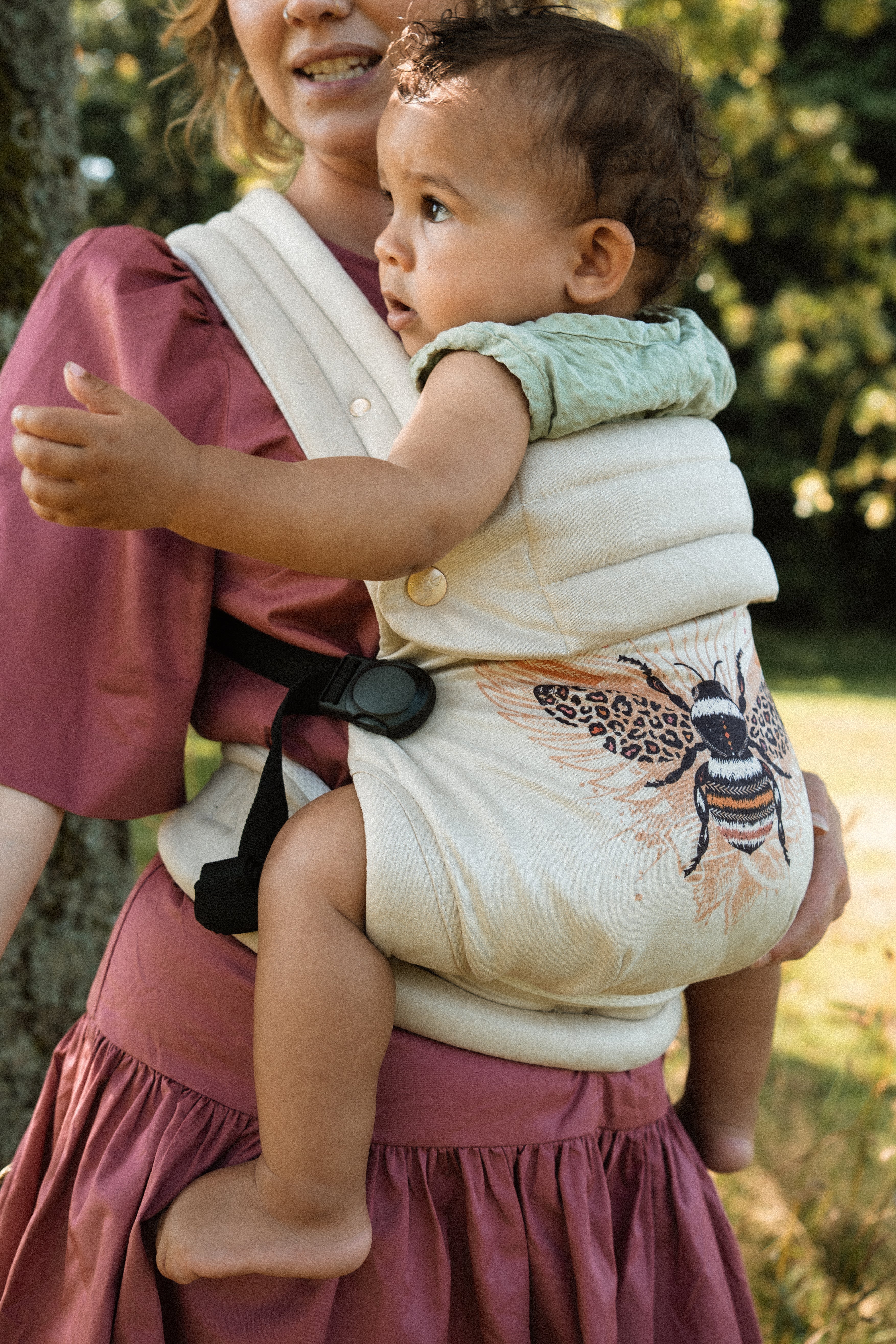 Bizzi Growin Nomad Air Baby Carrier - HEXA
