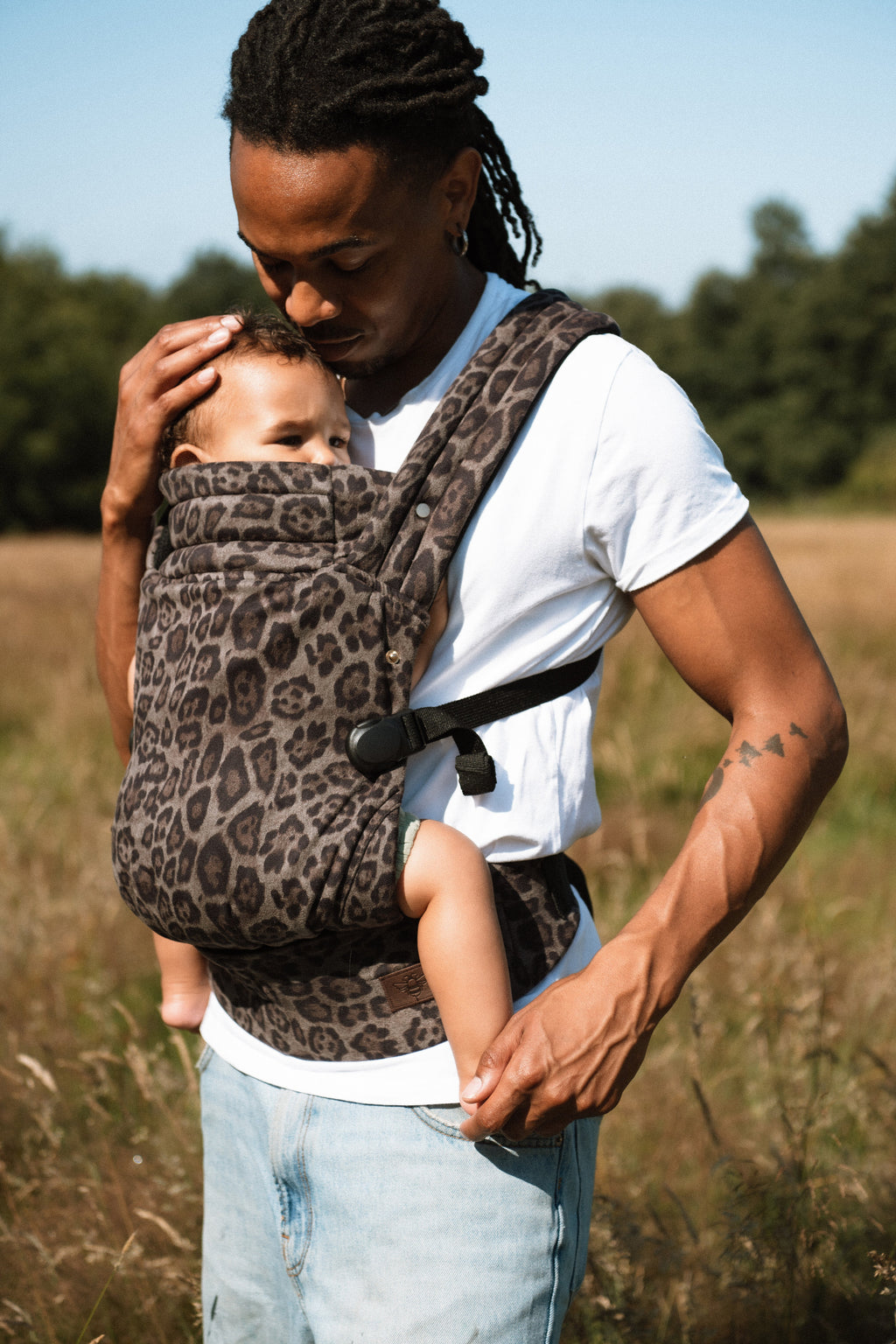 Nomad Air Animal Print Baby Carrier - Jaguar