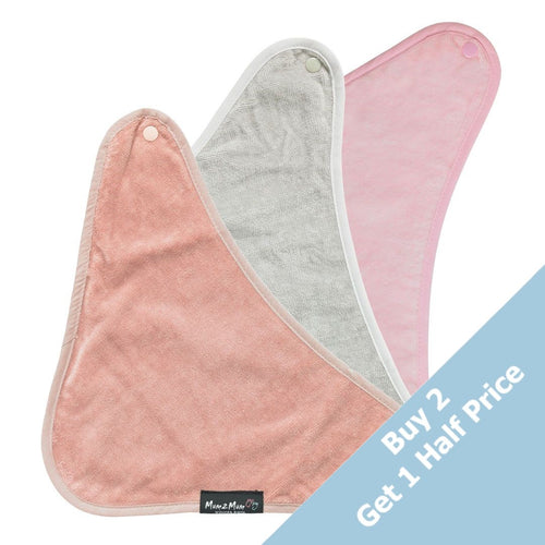 Achetez-en 2 et obtenez-en 1 à moitié prix | Lot de 3 bavoirs style bandana Mum 2 Mum - Rose poudré, rose bébé et pierre 