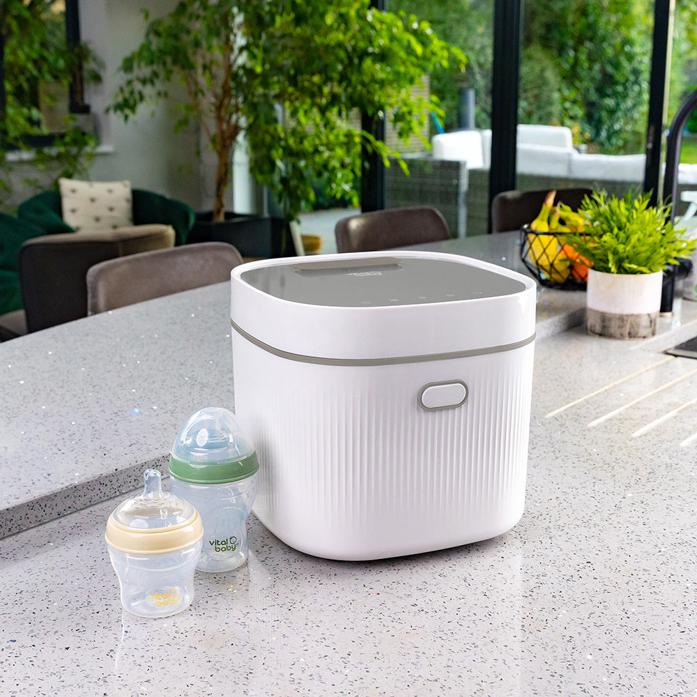 Vital Baby Nurture Advanced Pro UV Steriliser & Dryer - Arctic White