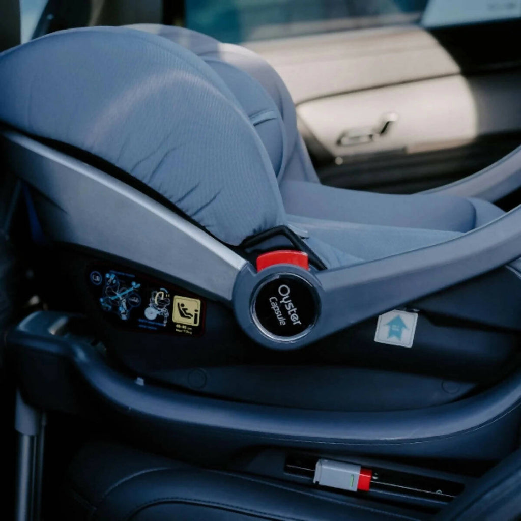 Oyster Capsule i-Size Infant Car Seat Group 0+ - Chocolate Velvet