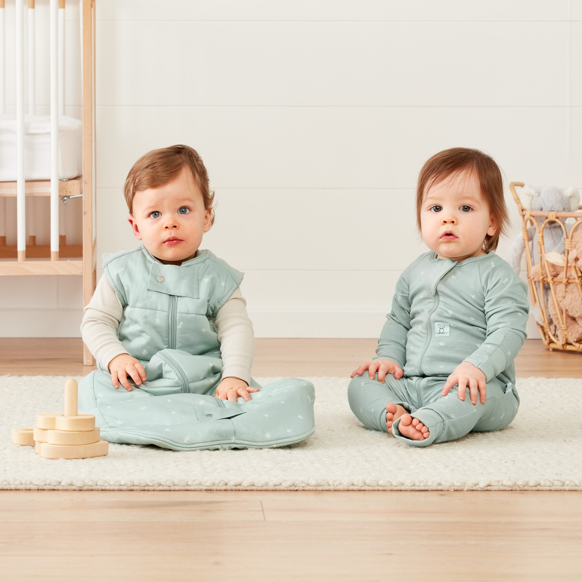 ergoPouch - Organic Layers Long Sleeve Babygrow Sleepsuit Sage - Mild 0.2 TOG