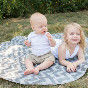 Weaning Bundle - Splat Mat & Sleeved Bib