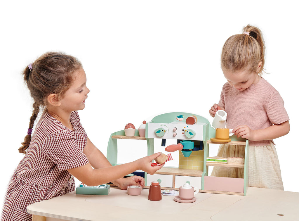 Wooden Bird's Nest Café Playset
