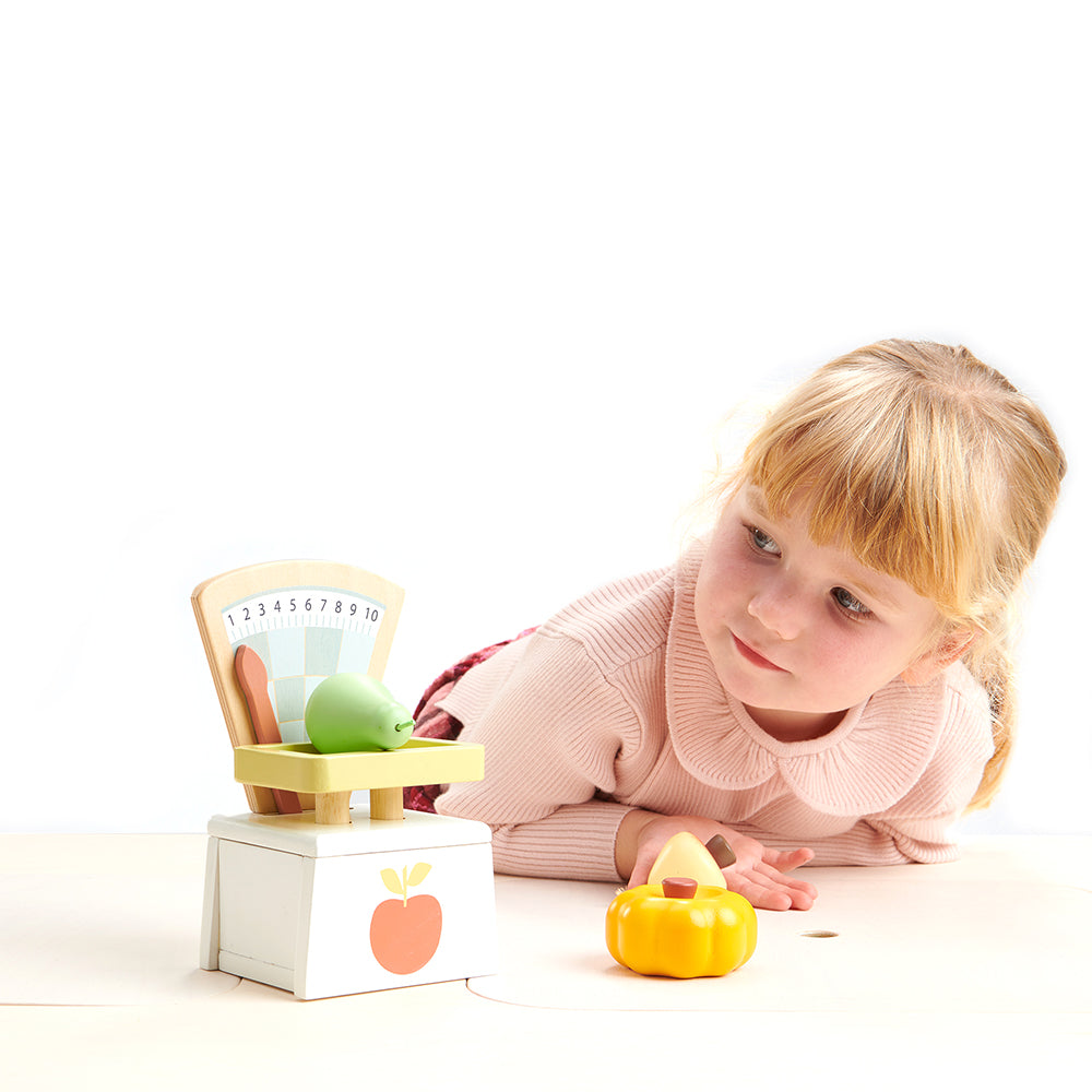 Tender Leaf Toys Market Weighing Scales
