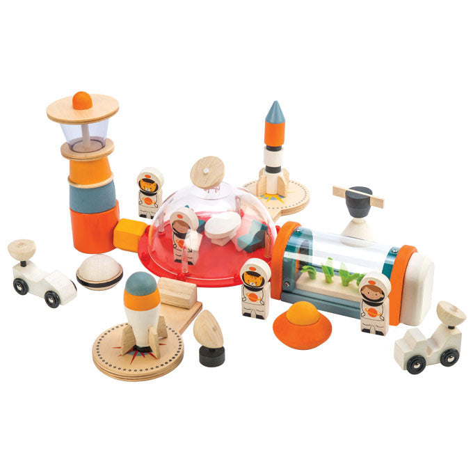 Wooden Life On Mars Space Playset