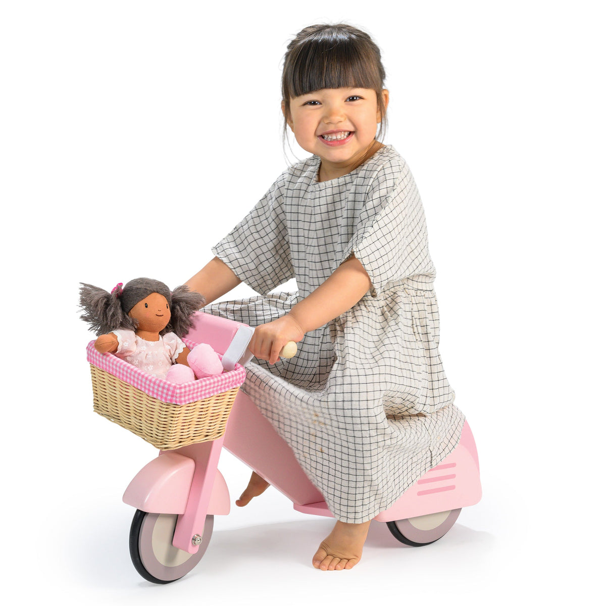 Wooden Scooter With Basket - Pink