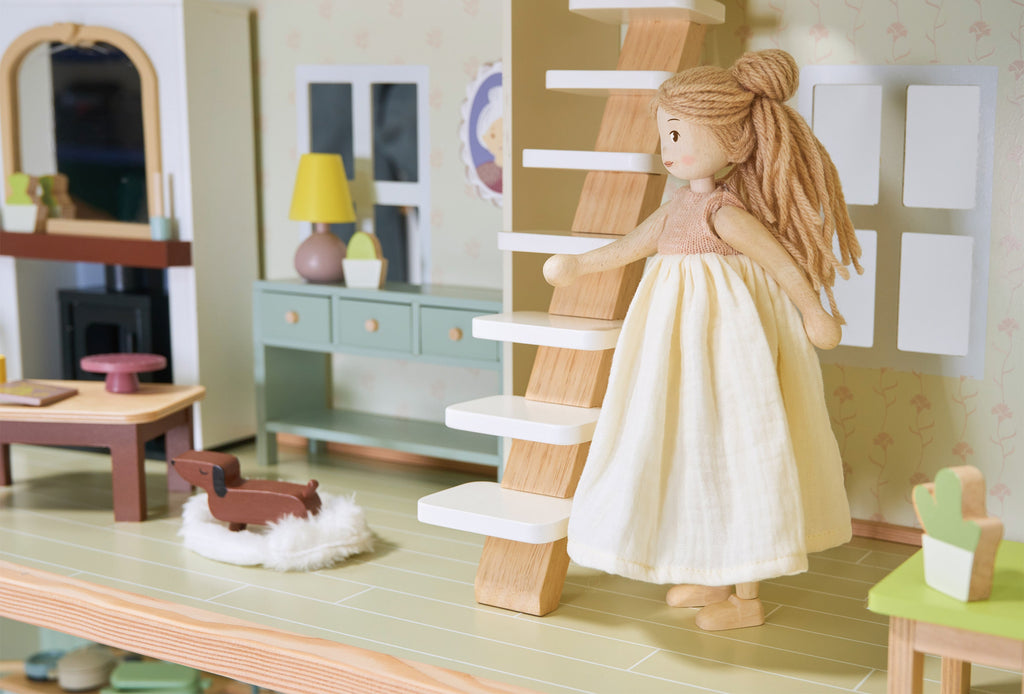 Wooden Mulberry Grand Mansion Dolls House