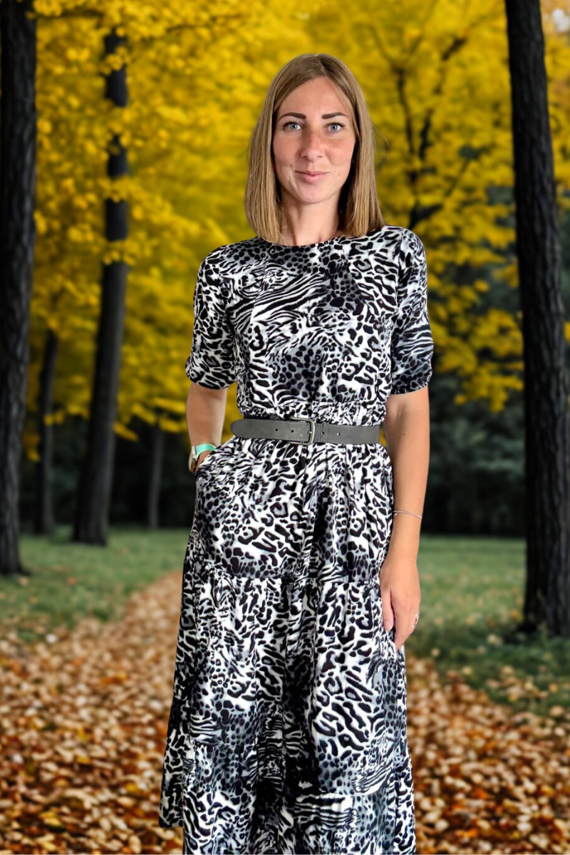 The Midi Breastfeeding Dress - Grey Leopard