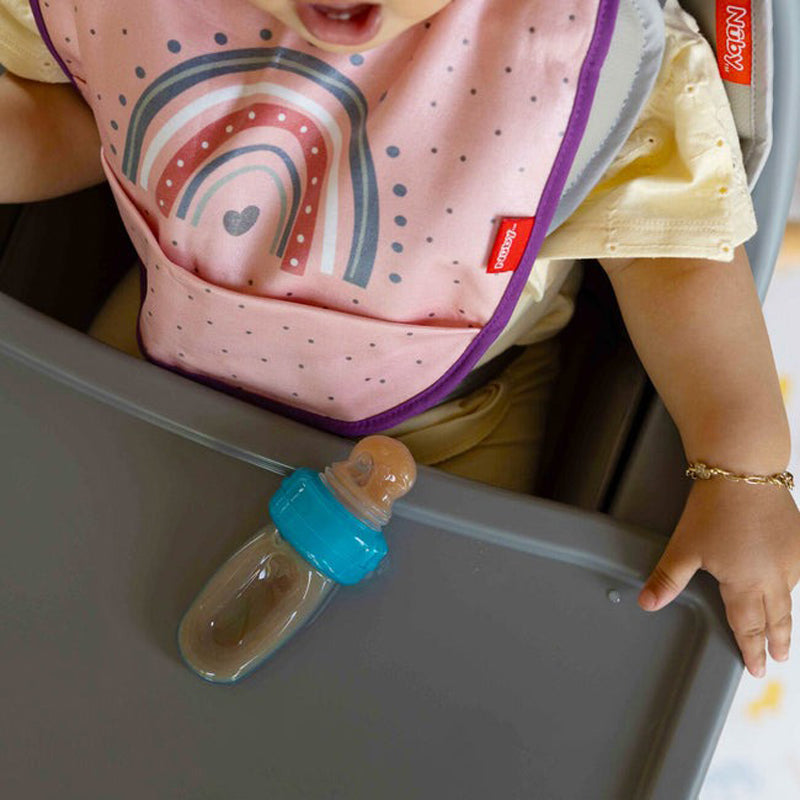 Nuby Ez Squeeze Z Feeder