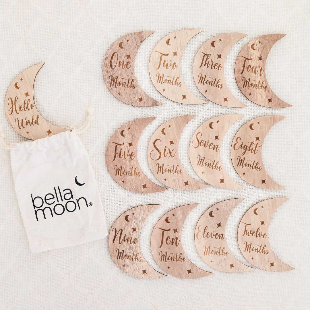 Wooden Month-by-Month Baby Milestone Set