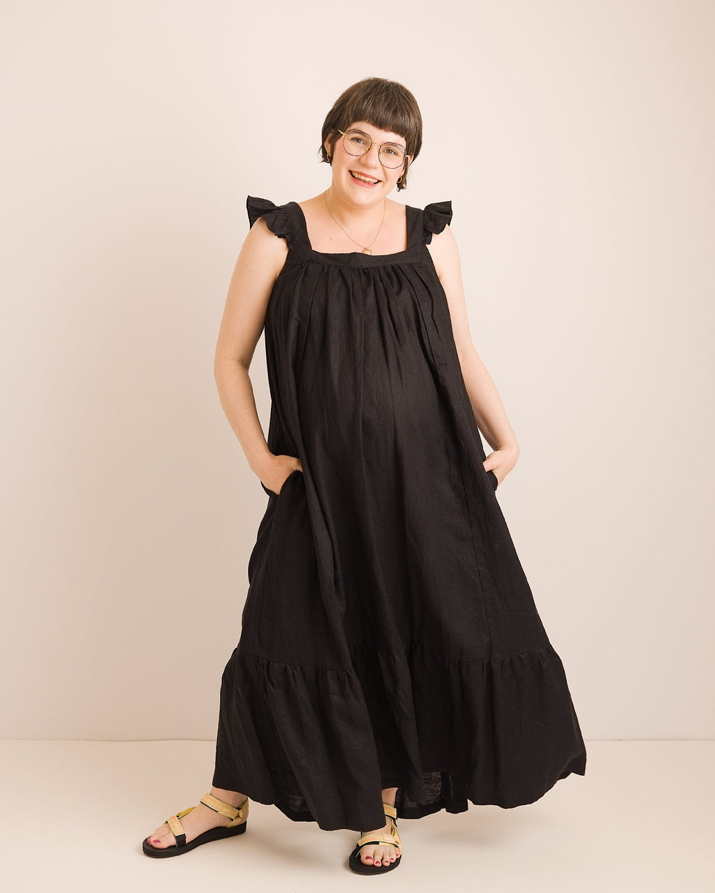 Journy Airi Maternity / Breastfeeding Linen Maxi Dress - Black