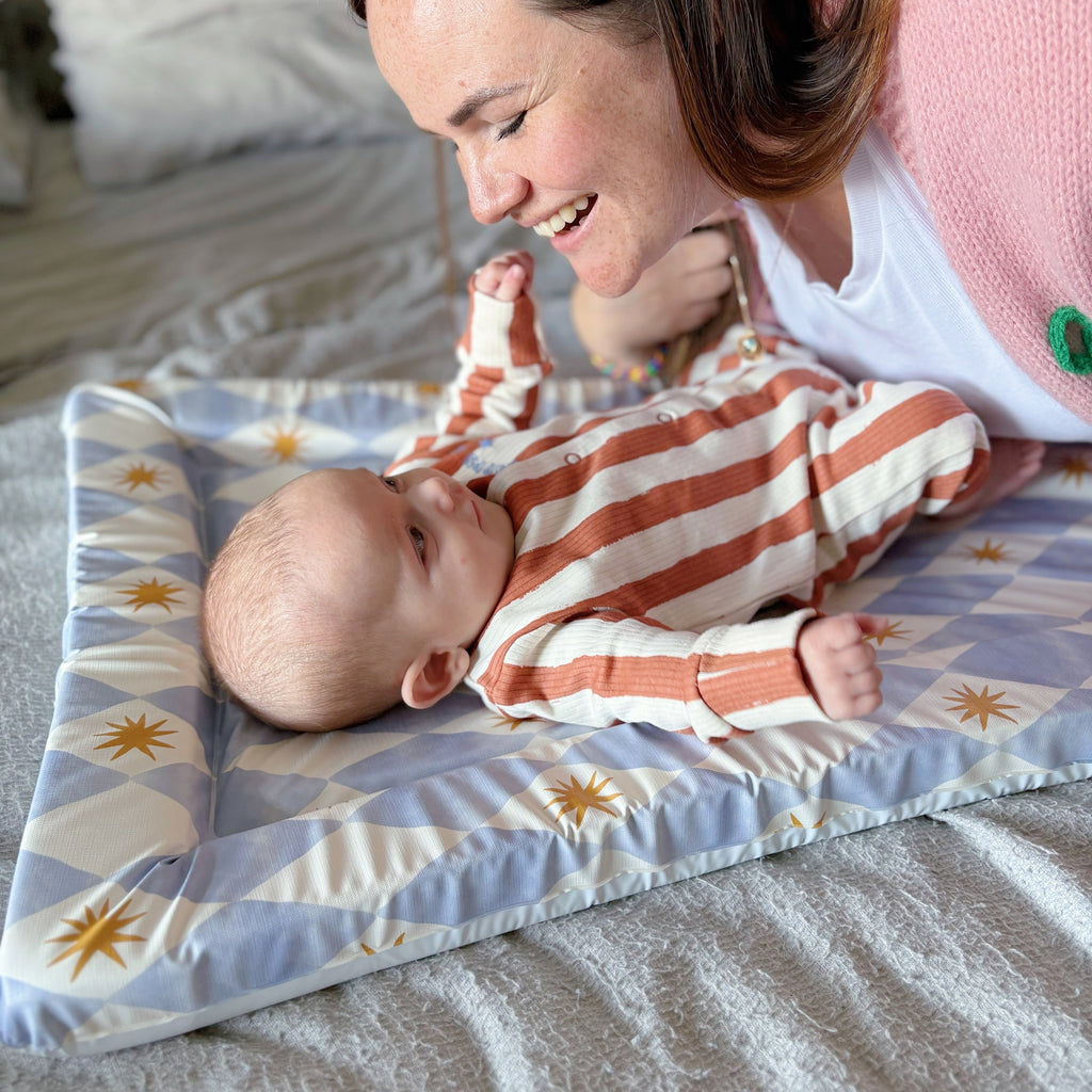 Bobbin and Bumble Standard Changing Mat - Blue Harlequin